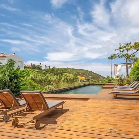 Guestready - Luxury With Private Pool Villa Mafra